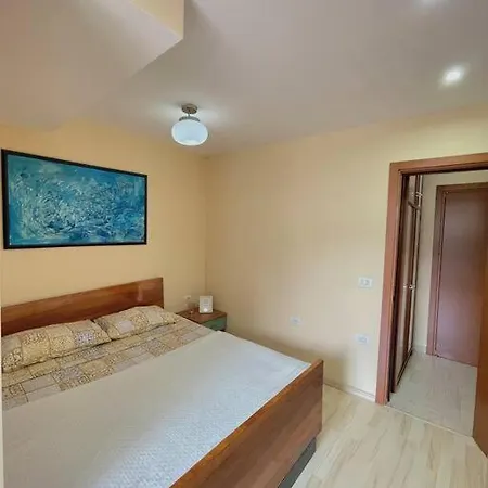 A Small Gem In The Bllok Apartmán *