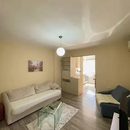 Apartmán A Small Gem In The Bllok Tirana