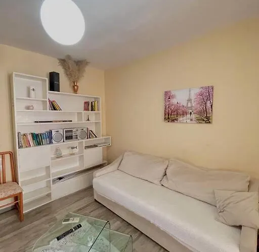 A Small Gem In The Bllok Appartamento