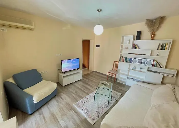 דירה A Small Gem In The Bllok